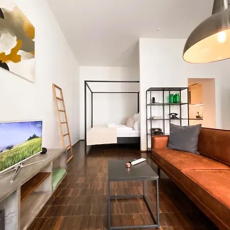 Modernes Loft-apartment Inkl Tiefgarage Im Zentrum Leipzigs * Leipzig