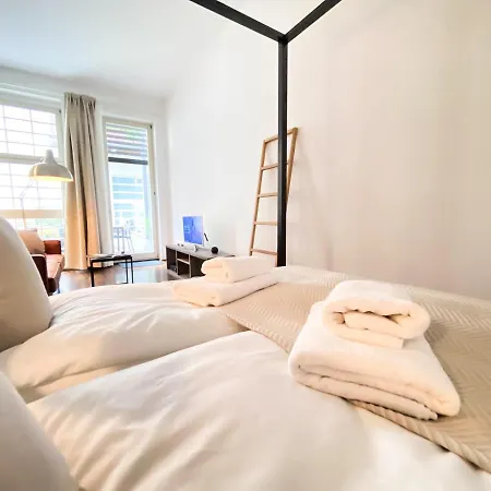 Modernes Loft-apartment Inkl Tiefgarage Im Zentrum Leipzigs Leipzig